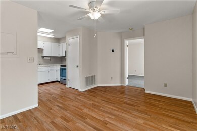 1940 Las Palmas Ln unit 269, Laughlin, NV 89029 - photo 7