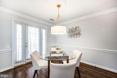 830 Bashford Ln, Alexandria, VA 22314 - photo 7