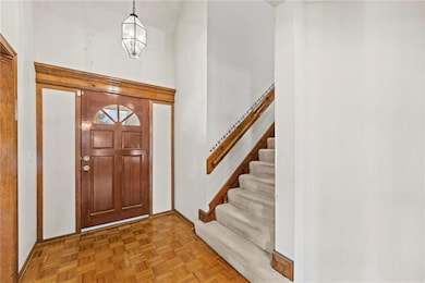 1831 E 154th St, Olathe, KS 66062 - photo 4