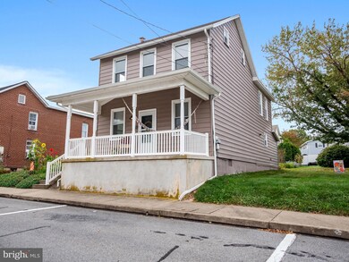 120 W 2nd St, Alburtis, PA 18011 - photo 5