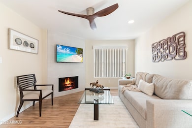 6_8787 e mountain view rd 2101-6