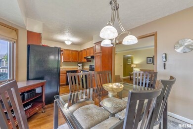 4809 Taylor St, Davenport, IA 52806 - photo 7