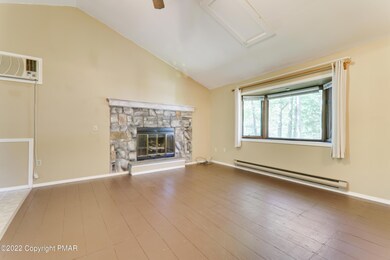 15 Pointe St, Mount Pocono, PA 18344 - photo 7