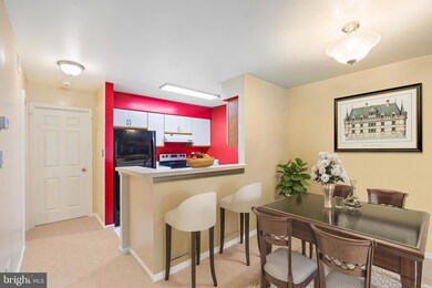 5815 Orchard Hill Ct unit 5815, Clifton, VA 20124 - photo 3