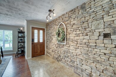 14019 Myrtlea Dr, Houston, TX 77079 - photo 4