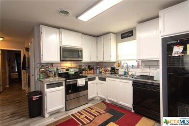 2305 Terrace Dr, Copperas Cove, TX 76522 - photo 6