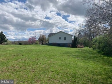 51 Bunker Hill Ct, Bunker Hill, WV 25413 - photo 5