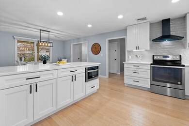 27 Rocky Rd, Reading, MA 01867 - photo 7