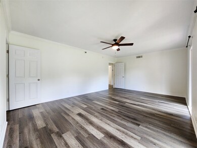 507 Meadow Crossing, Magnolia, TX 77355 - photo 4