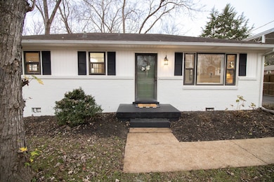 2907 Dunmore Dr, Nashville, TN 37214 - photo 3