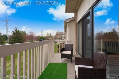 Deck with view of Drake Park.