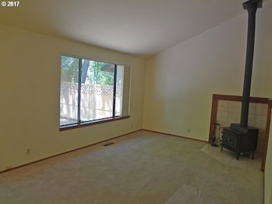 2974 Riverview St, Eugene, OR 97403 - photo 2