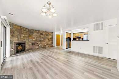 309 Trinity Ct unit 4, Princeton, NJ 08540 - photo 3