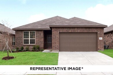 633 Mayfield Dr, Cleburne, TX 76031 - photo 2