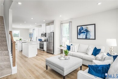 12807 Red Clover Way, Midlothian, VA 23112 - photo 7