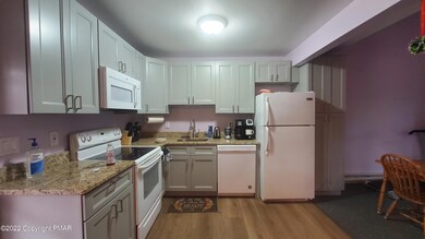 215 Falls Cir, Bushkill, PA 18324 - photo 4