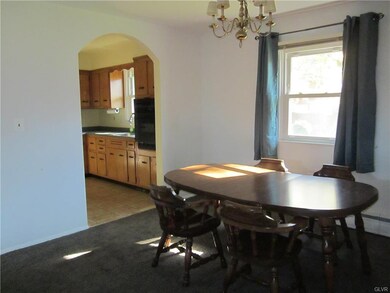 2908 Reading Rd, Allentown, PA 18103 - photo 7