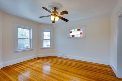 581 South St unit 2, Roslindale, MA 02131 - photo 3
