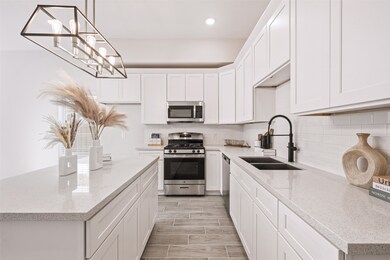 6111 Haight St, Houston, TX 77028 - photo 4