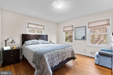 1305 Magnolia Rd, Silver Spring, MD 20905 - photo 5