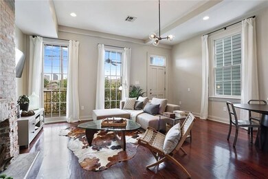930 Melpomene St unit A, New Orleans, LA 70130 - photo 2