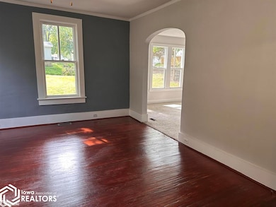 515 S Starr Ave, Burlington, IA 52601 - photo 7