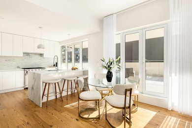 427 E 90th St unit PENTHOUSE9, New York, NY 10128 - photo 5