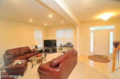 881 Hidden Marsh St, Gaithersburg, MD 20877 - photo 2