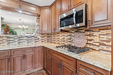 1814 Sweetbay Dr, Toms River, NJ 08755 - photo 7