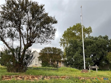 14394 Highway 90 Alternate, Gonzales, TX 78629 - photo 5