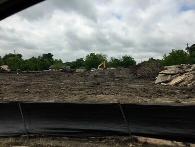 0 Liverpool, Houston, TX 77021 - photo 2