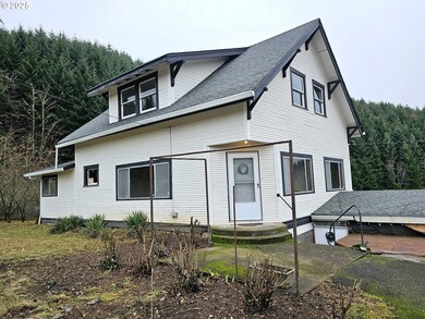 32373 Jp West Rd, Scappoose, OR 97056 - photo 2