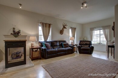 Greatroom w/ 3-sided fireplace
