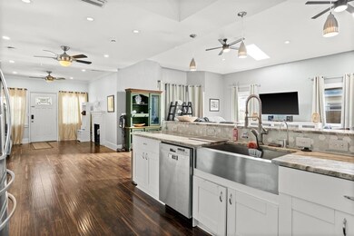 1024 16th Ave N, Saint Petersburg, FL 33704 - photo 6