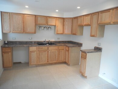 17725 Rosewood Terrace, Country Club Hills, IL 60478 - photo 3