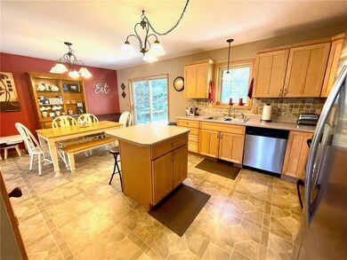1401 17th Ave E, Menomonie, WI 54751 - photo 5