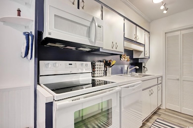 503 Pinewood Rd unit 2H, Myrtle Beach, SC 29577 - photo 5