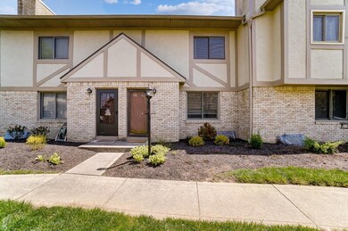 1953 Rockdale Dr unit 30, Columbus, OH 43229 - photo 2