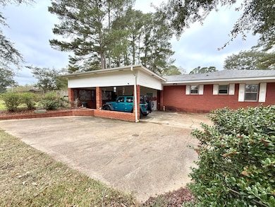 220 Clark Ave, Eupora, MS 39744 - photo 4