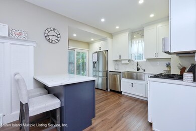 24 Amelia Ct, Staten Island, NY 10310 - photo 5