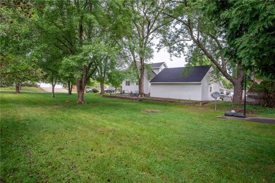 1027 Pershing St, Eau Claire, WI 54703 - photo 5