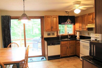 13 Woodland Ave unit B, Milford, MA 01757 - photo 2