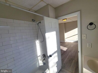 259 Chestnut St unit 2, Pottstown, PA 19464 - photo 7