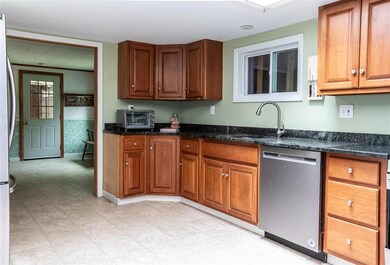 172 Cross Rd, Strafford, NH 03884 - photo 3