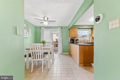 446 Machias Place, Middle River, MD 21220 - photo 4