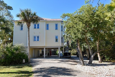 2223 Egret Point Rd, Eastpoint, FL 32328 - photo 2