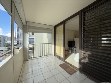 The Kalia unit 1201B, Honolulu, HI 96815 - photo 3