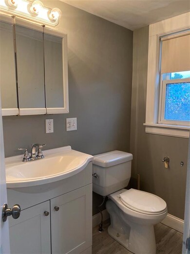 690 Central Ave unit 3, Dover, NH 03820 - photo 4