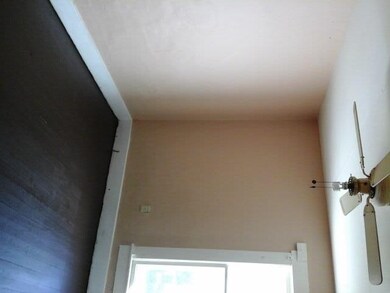 1100 W 4th St, Anderson, IN 46016 - photo 6