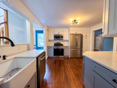 77 Capen St unit 2, Milton, MA 02186 - photo 3